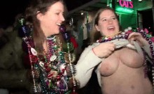 College babes flashing at Mardi Gras