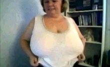 Mature Nancy playing with her boobs on webcam