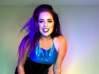 Brunette Solo Webcam Masturbation