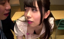 Close up amateur beauty uses her toy to masturbates