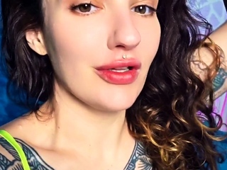 Big boobs milf masturbates with her dildo