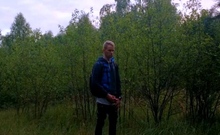 Outdoor Twink Peeing in the Woods