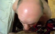 Maduro Se Deja Follar A Pelo Por Un Oso Amateur